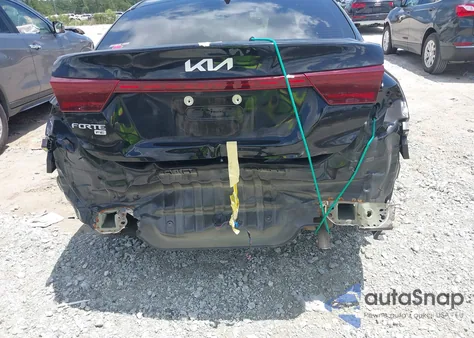 2023 Kia Forte Lx from USA, damaged, VIN 3KPF24AD7PE569121